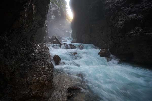 Südlicher Teil der Klamm im Sonnenuntergang